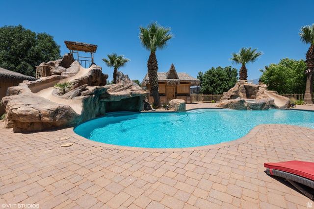 90 W TRIPLE CROWN LN, Washington, UT 84780