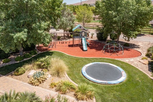90 W TRIPLE CROWN LN, Washington, UT 84780