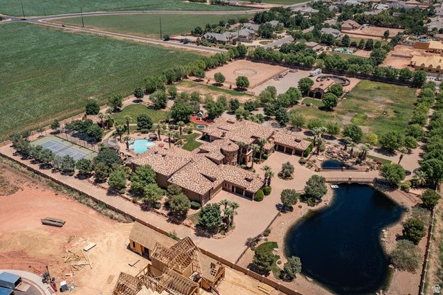 90 W TRIPLE CROWN LN, Washington, UT 84780