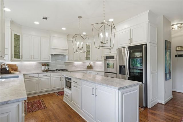 535 Brayford Way, Suwanee, GA 30024