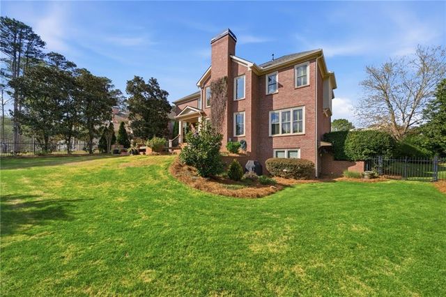 535 Brayford Way, Suwanee, GA 30024