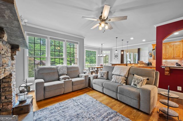 128 Westbrook Drive, Acworth, GA 30101