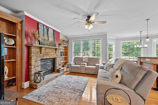 128 Westbrook Drive, Acworth, GA 30101