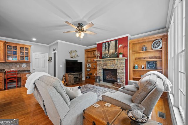 128 Westbrook Drive, Acworth, GA 30101