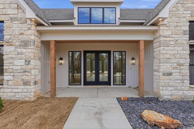 21 Southridge Drive, Mount Ida, AR 71957