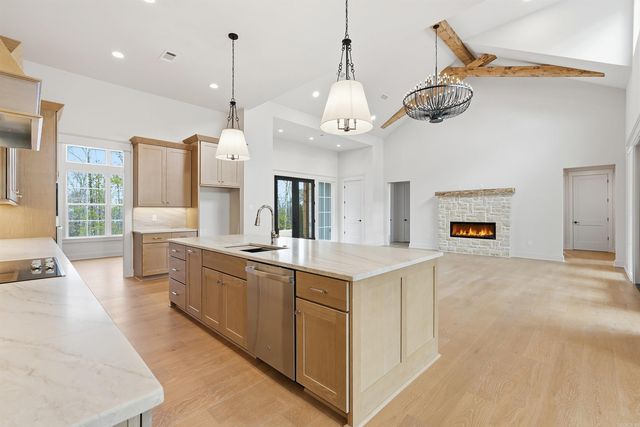 21 Southridge Drive, Mount Ida, AR 71957