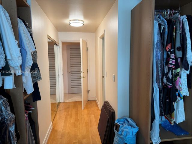 10101 Collins Avenue 9A, Bal Harbour, FL 33154