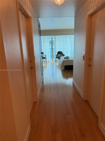 10101 Collins Avenue 9A, Bal Harbour, FL 33154
