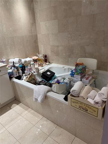 10101 Collins Avenue 9A, Bal Harbour, FL 33154