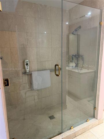 10101 Collins Avenue 9A, Bal Harbour, FL 33154