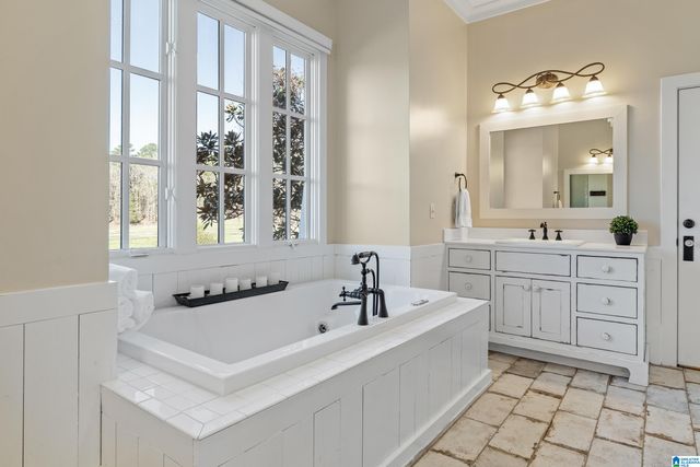 516 MEADOW LAKE FARMS, Calera, AL 35040