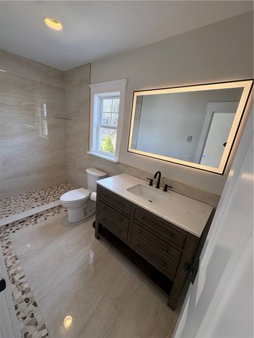 19 Traymore Street, Charlestown, RI 02813