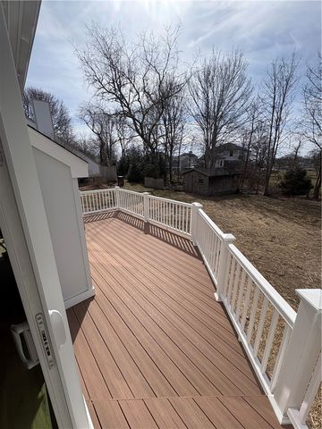 19 Traymore Street, Charlestown, RI 02813