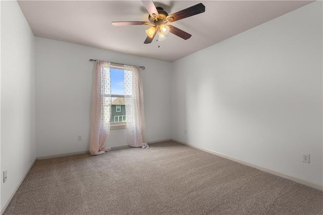 508 SW Lake Side Drive, Lee's Summit, MO 64064