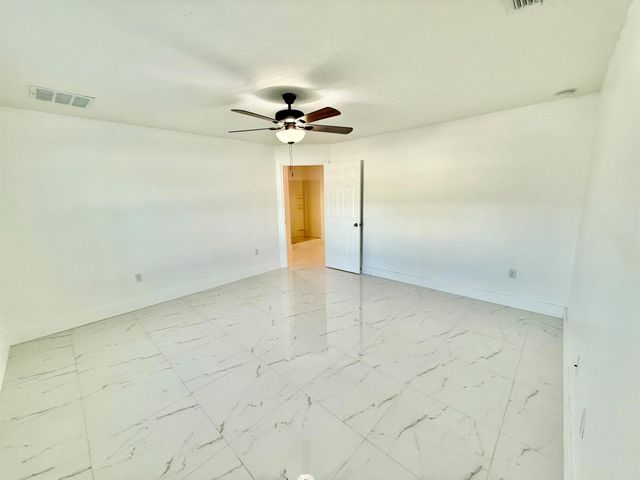 205 SW Chelsea Terrace, Port St Lucie, FL 34984