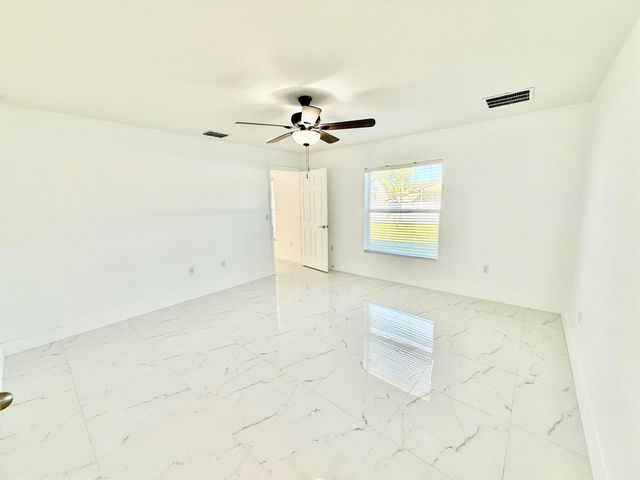 205 SW Chelsea Terrace, Port St Lucie, FL 34984