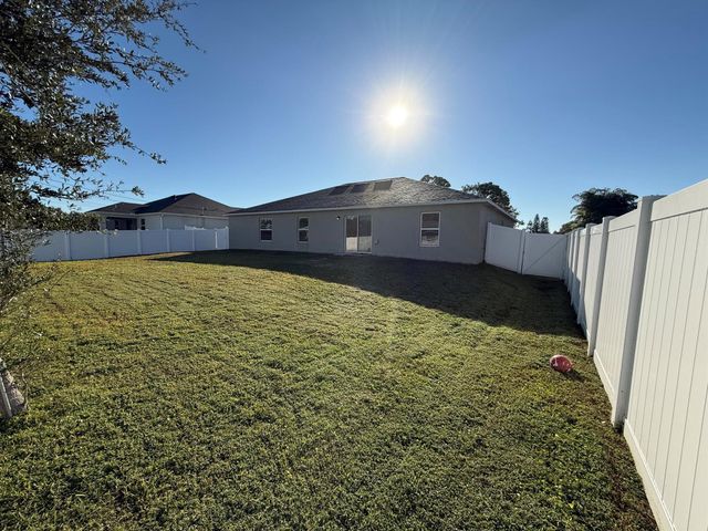 205 SW Chelsea Terrace, Port St Lucie, FL 34984