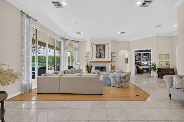 2773 Tecumseh Drive, West Palm Beach, FL 33409