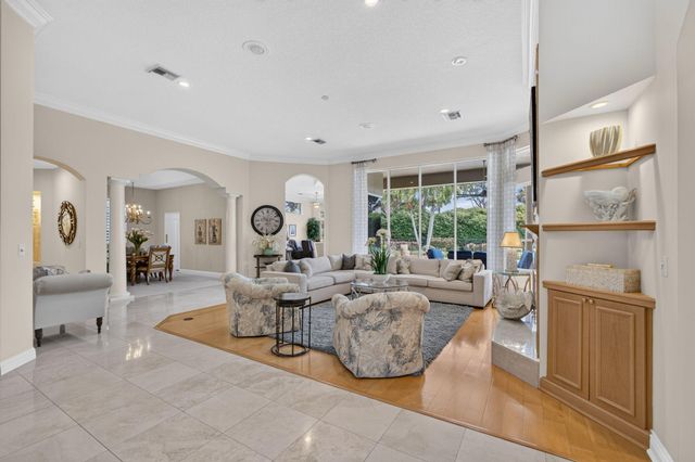 2773 Tecumseh Drive, West Palm Beach, FL 33409