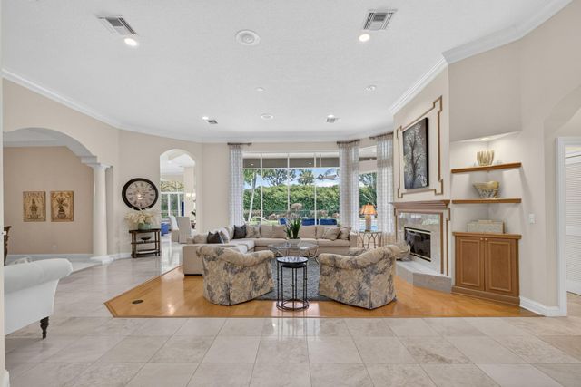 2773 Tecumseh Drive, West Palm Beach, FL 33409