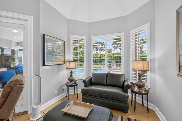 2773 Tecumseh Drive, West Palm Beach, FL 33409