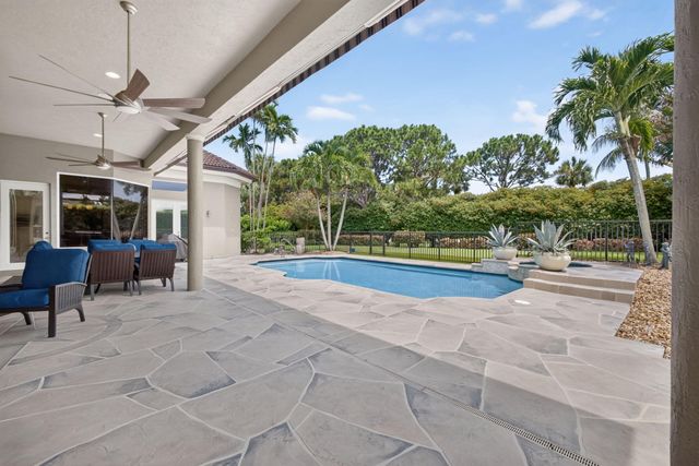 2773 Tecumseh Drive, West Palm Beach, FL 33409