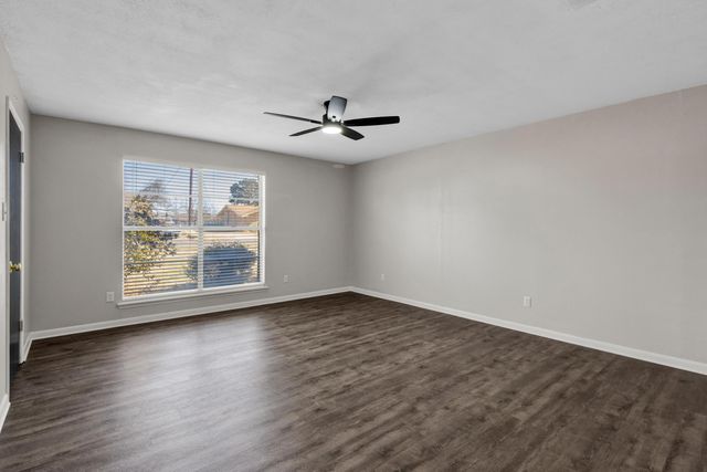 413 Dawn St, Longview, TX 75604