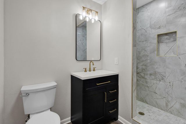 413 Dawn St, Longview, TX 75604