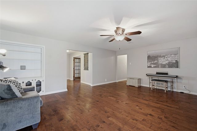 1507 Greenbrier, Sherman, TX 75092