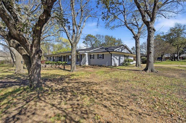 1507 Greenbrier, Sherman, TX 75092