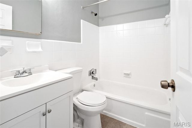 8009 Gravois Road, St Louis, MO 63123