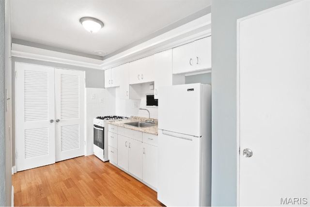 8009 Gravois Road, St Louis, MO 63123