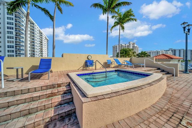 3020 NE 32nd Avenue 1017, Fort Lauderdale, FL 33308
