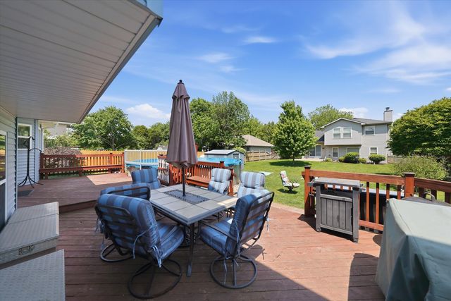 3215 Whitegate Road, Joliet, IL 60431