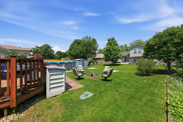 3215 Whitegate Road, Joliet, IL 60431