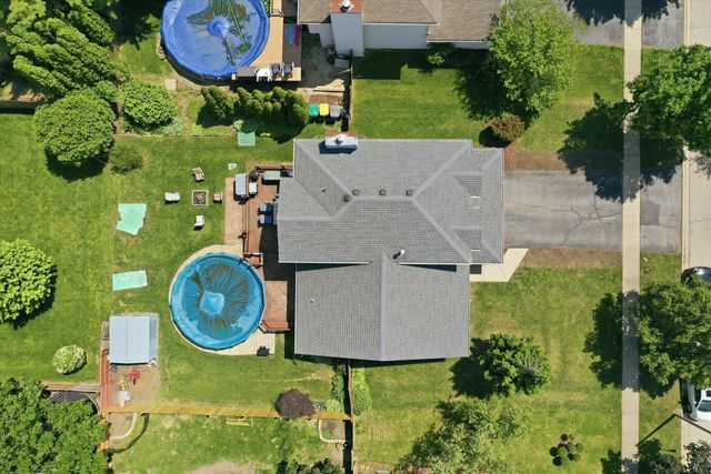 3215 Whitegate Road, Joliet, IL 60431