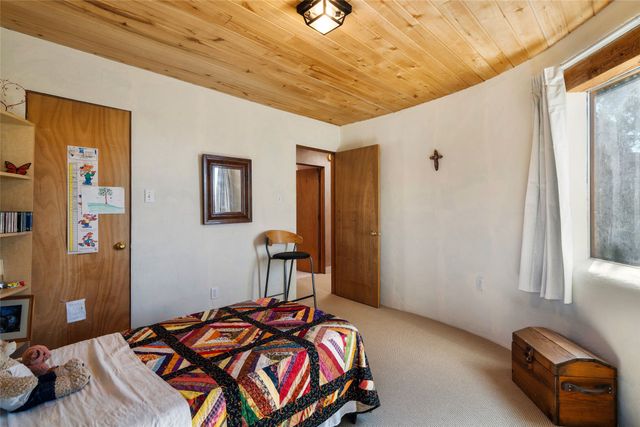 39 Zambra Way, Santa Fe, NM 87506