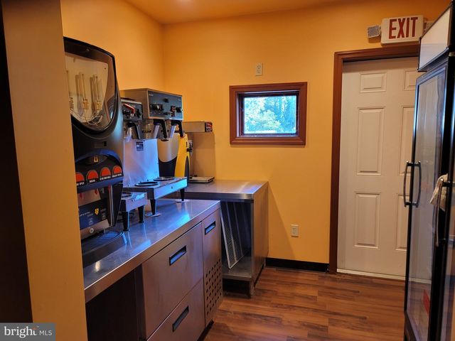 46 EVERGREEN RD, New Egypt, NJ 08533