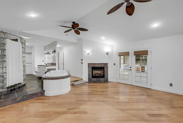 1945 Annhurst Ave, Turlock, CA 95382