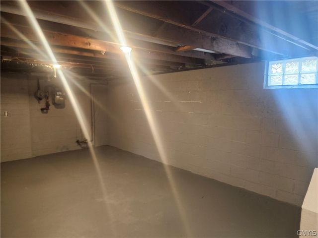 206 Marilyn Avenue, Salina, NY 13212