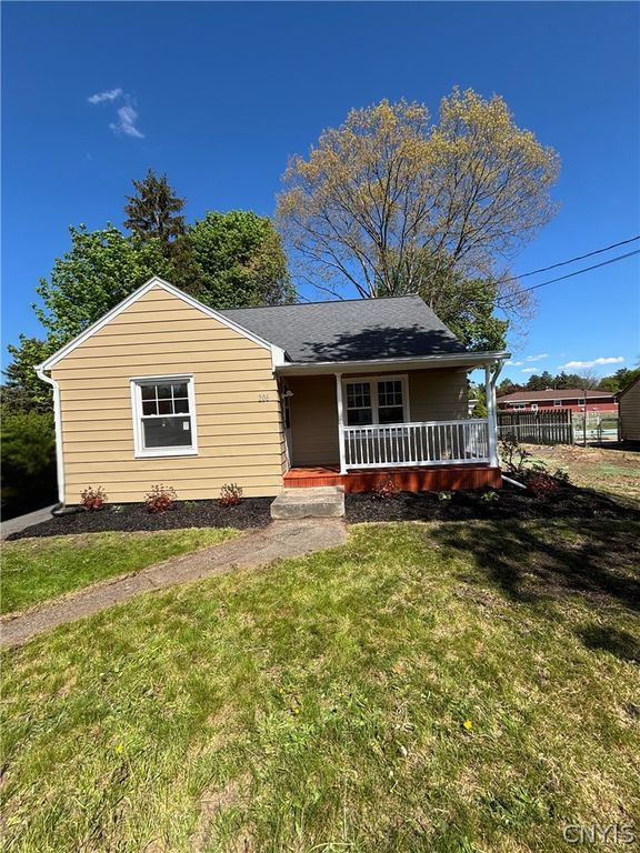 206 Marilyn Avenue, Salina, NY 13212
