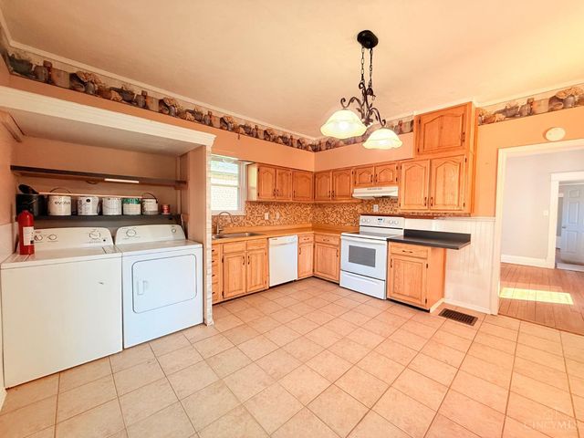 401 W Porter Street, Cleves, OH 45002