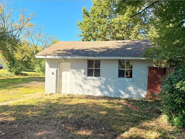 401 W Porter Street, Cleves, OH 45002