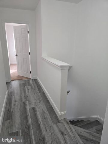 5320 JAY ST NE, Washington, DC 20019