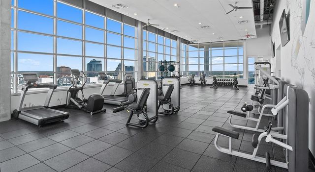 101-1 LAKE AVENUE, Orlando, FL 32801