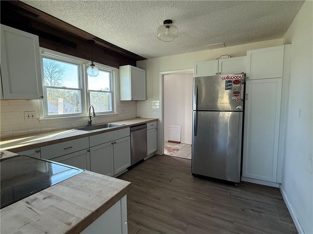 1213 W Main Street, Richmond, MO 64085