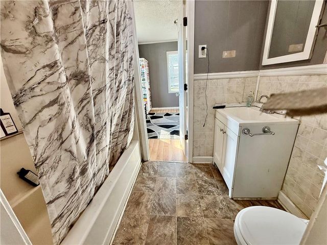 1213 W Main Street, Richmond, MO 64085