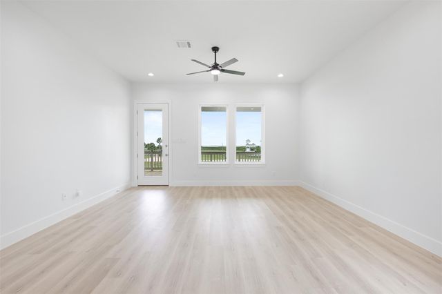 25206 Sausalito Drive, Galveston, TX 77554
