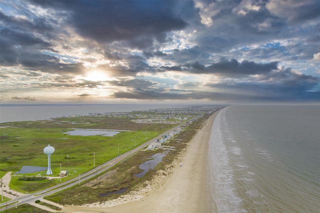 25206 Sausalito Drive, Galveston, TX 77554
