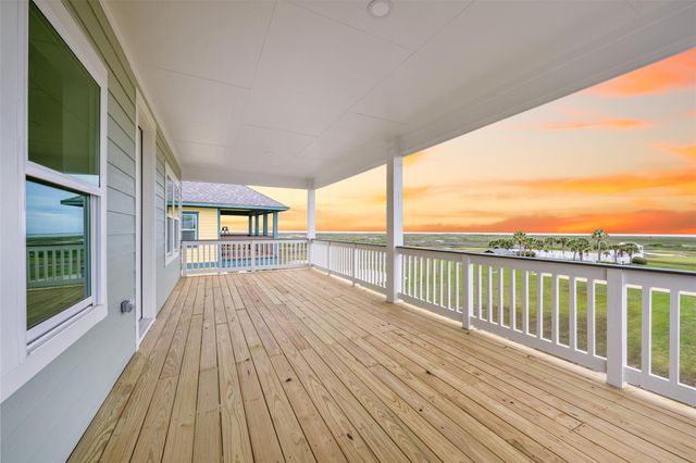 25206 Sausalito Drive, Galveston, TX 77554
